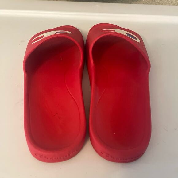 Unisex Slides Champion Sandals Women Size 9 Boys 7 Red - Picture 5 of 7